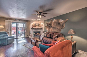 Cozy Mtn Condo with Deck Less Than 2 Mi to Links Golf Course